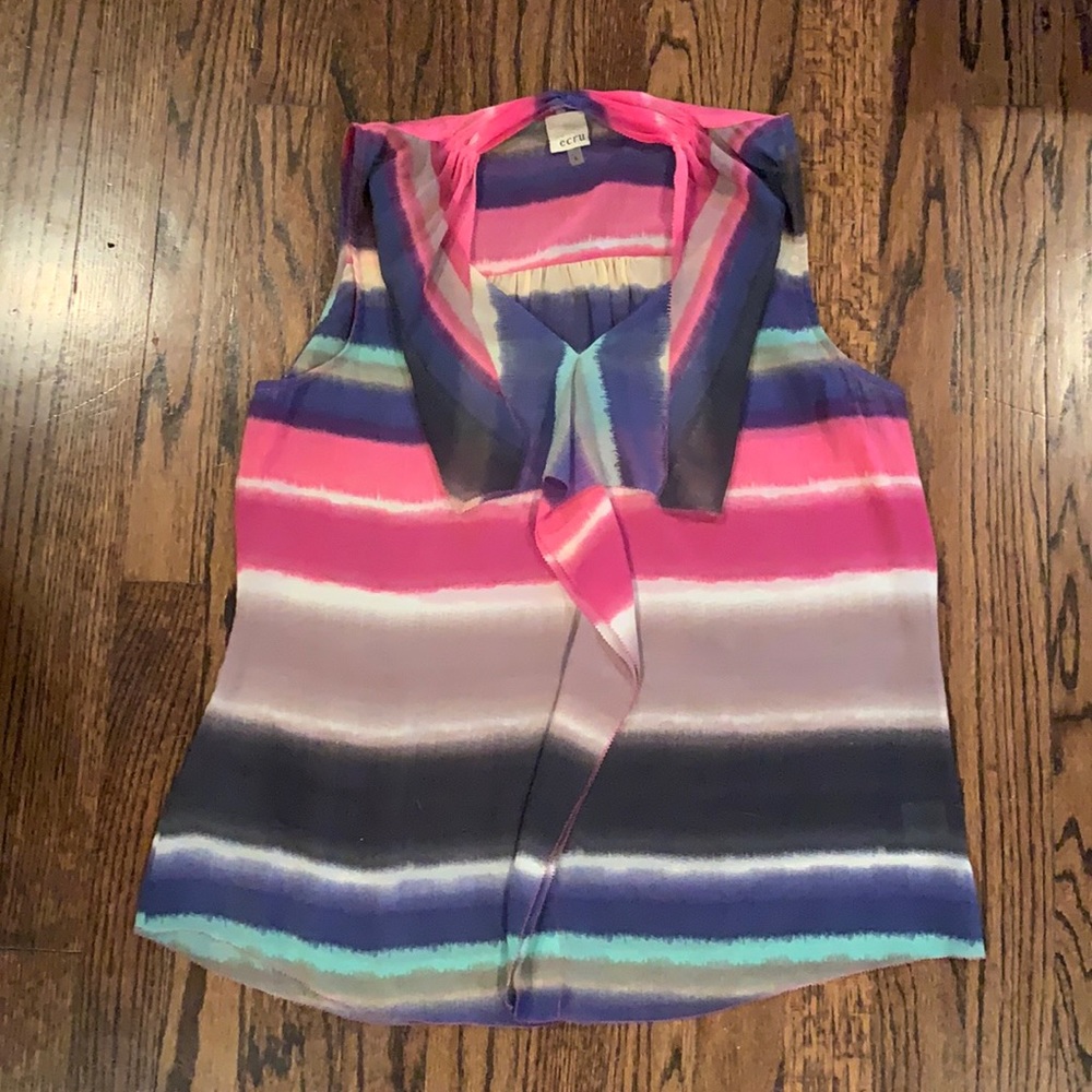 Ecru sheer multicolor sleeveless blouse